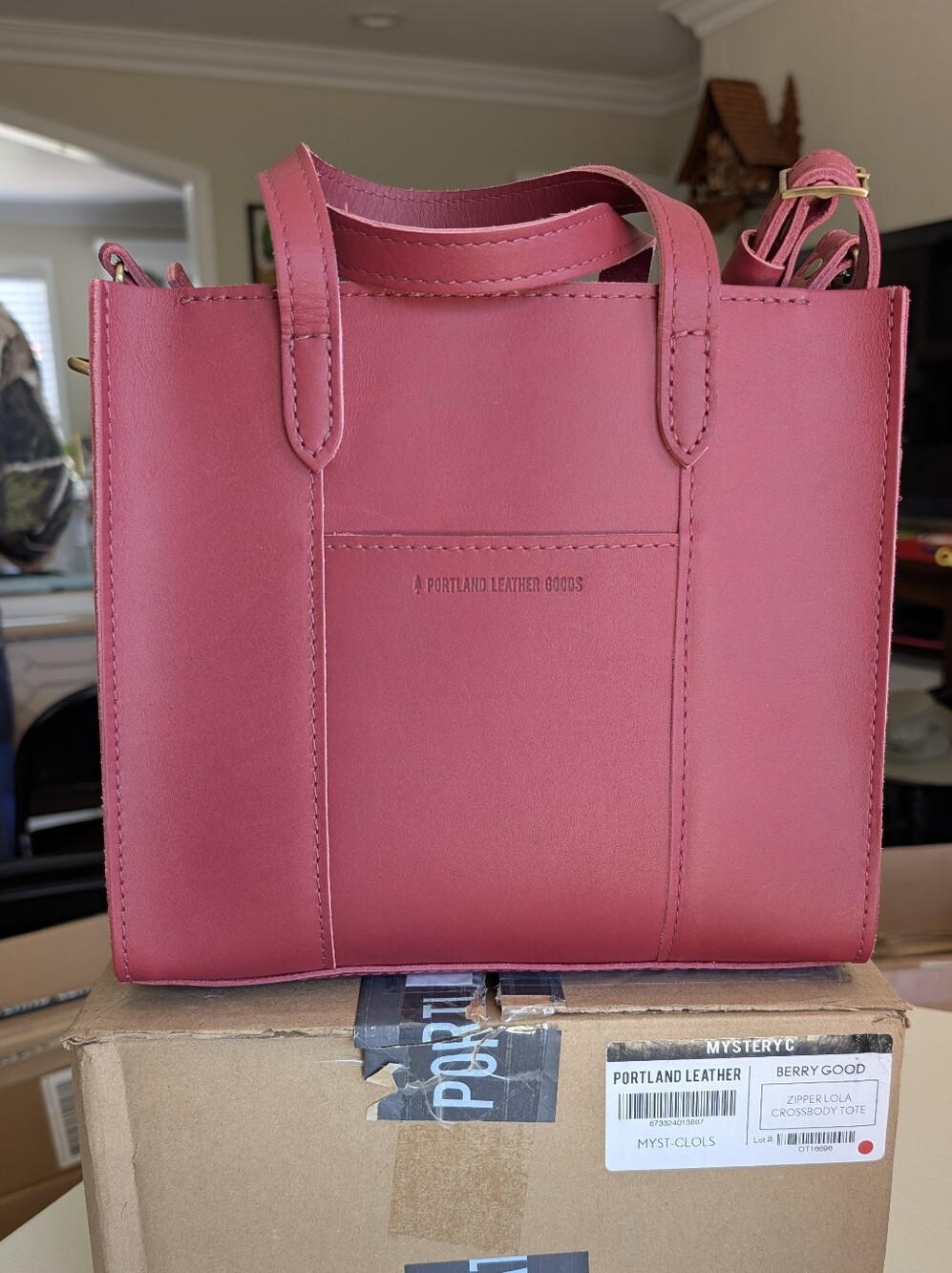 Berry Good Regular Zip Lola Crossbody